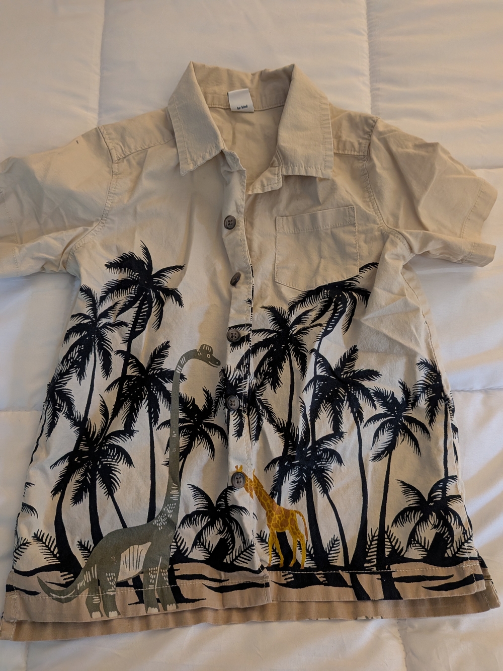 Old Navy Beige Short-Sleeve Button-Up Shirt, Boys Size 3T, Fun Safari With Dinos
